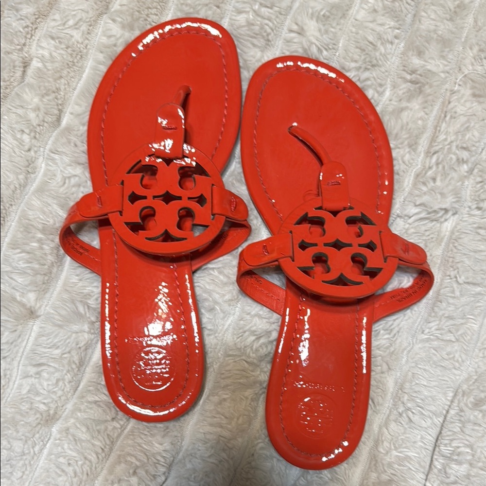 Authentic Tory Burch miller sandal blazing red patent leather size 7.5